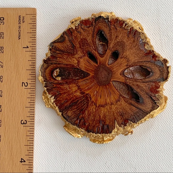 One of a Kind Banksia Wood Pod Pendant Necklace - Picture 5 of 8